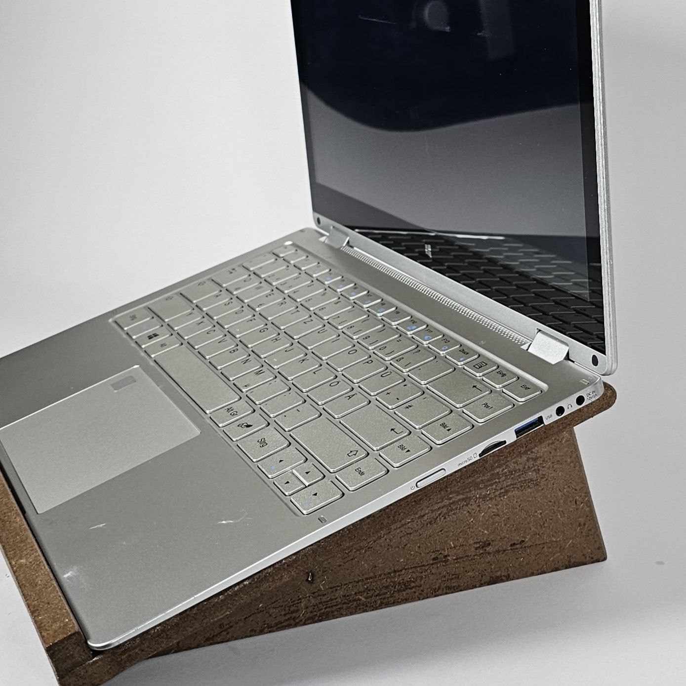 Laptop Stand